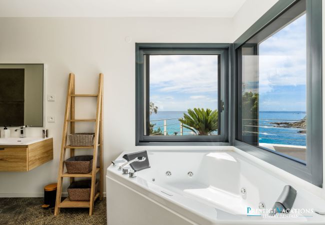 Villa in Saint-Aygulf - Serenity ****