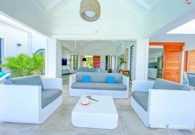 Villa in Sainte-Anne - Thalassa ***