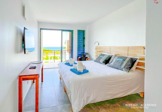 Villa in Sainte-Anne - Thalassa ***