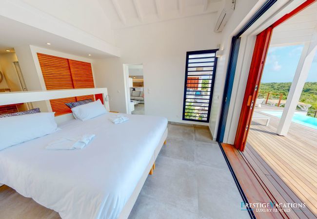 Villa in Sainte-Anne - Thalassa ***