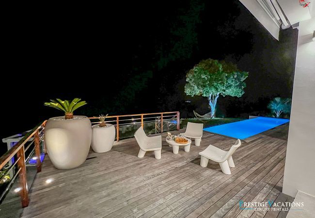 Villa in Sainte-Anne - Thalassa ***