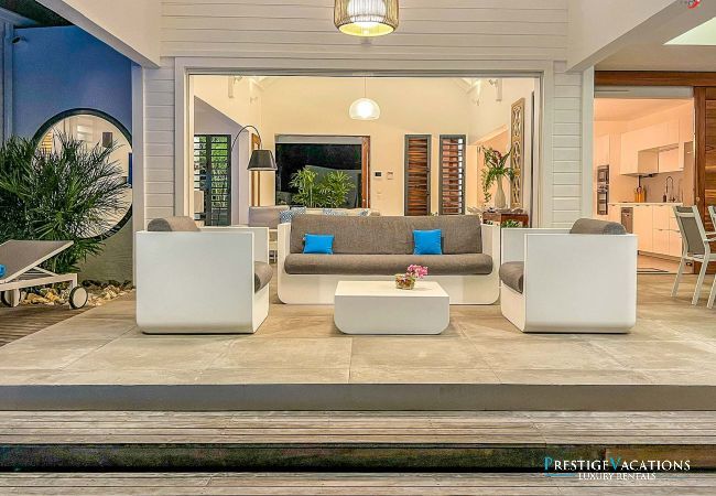 Villa in Sainte-Anne - Thalassa ***