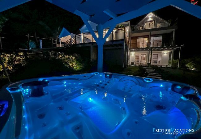 Villa in Sainte-Anne - Thalassa ***