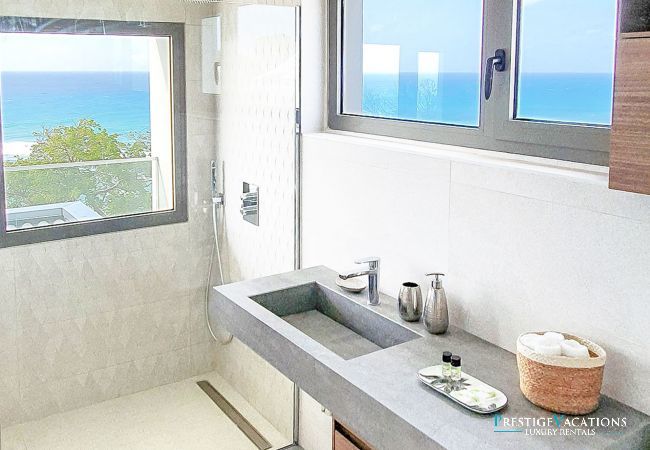 Villa in Saint-François - Kura Star*****