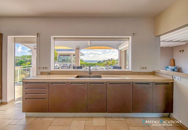 Villa in Sainte-Anne - Eleuthera*****