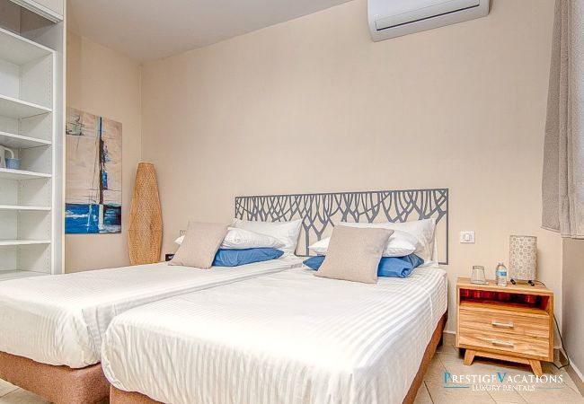 Villa in Sainte-Anne - Eleuthera*****