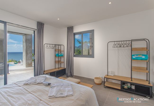Villa in Le Diamant - Black Stone *****