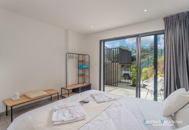 Villa in Le Diamant - Black Stone *****