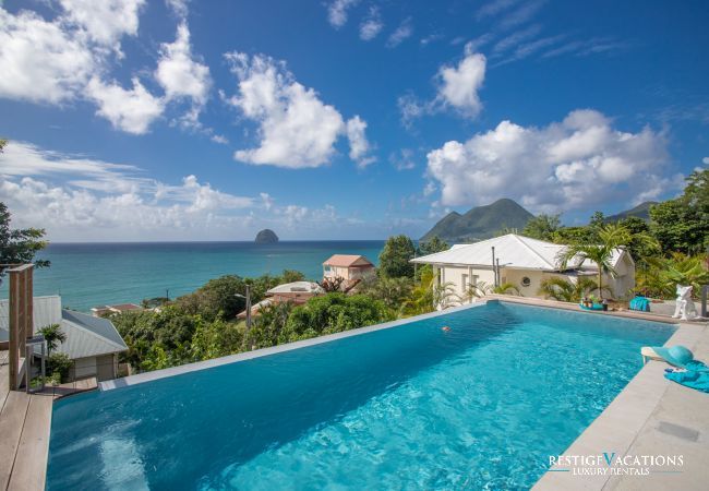 Villa in Le Diamant - Black Stone *****