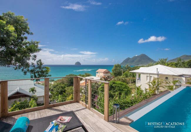 Villa in Le Diamant - Black Stone *****