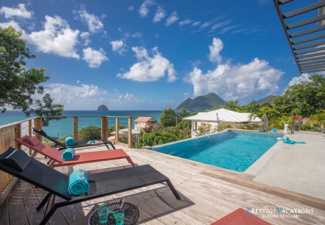 Villa in Le Diamant - Black Stone *****