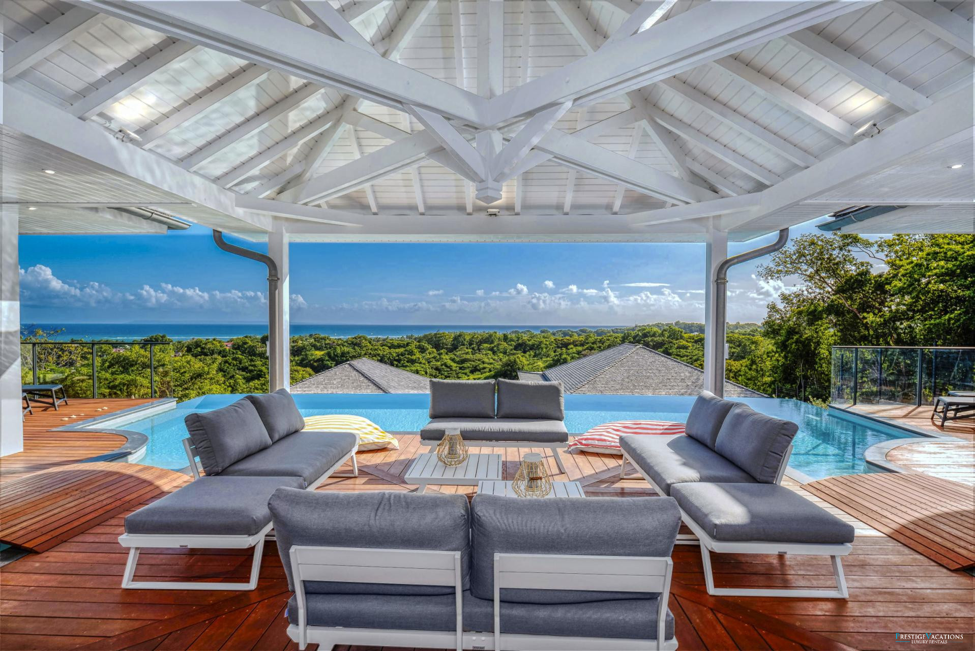 Villa/Dettached house in Sainte-Anne - Vista del Mar *****