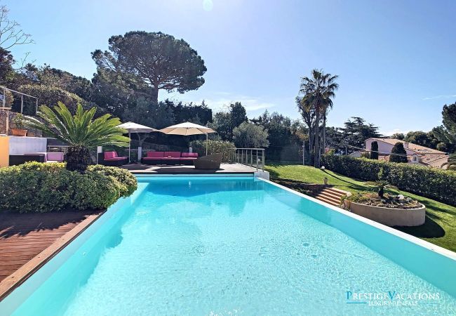 Villa in Cannes - 5 Seasons