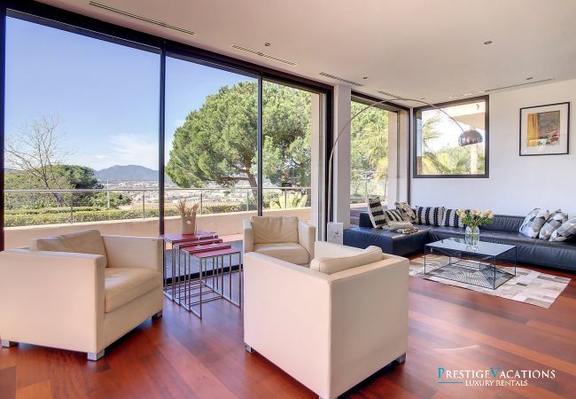 Villa in Cannes - 5 Seasons