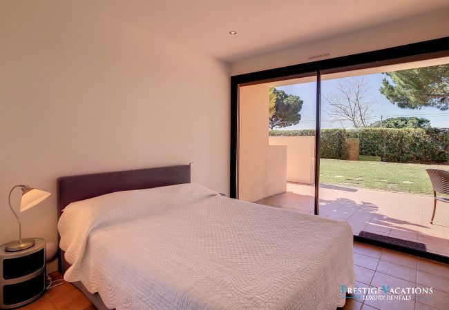 Villa in Cannes - 5 Seasons