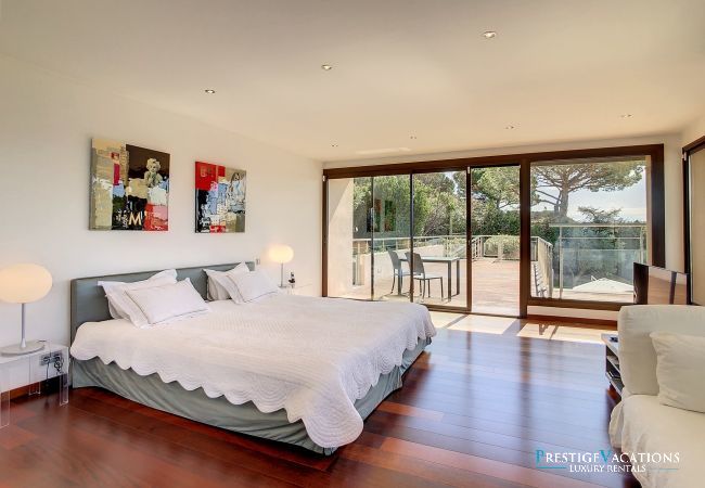 Villa in Cannes - 5 Seasons
