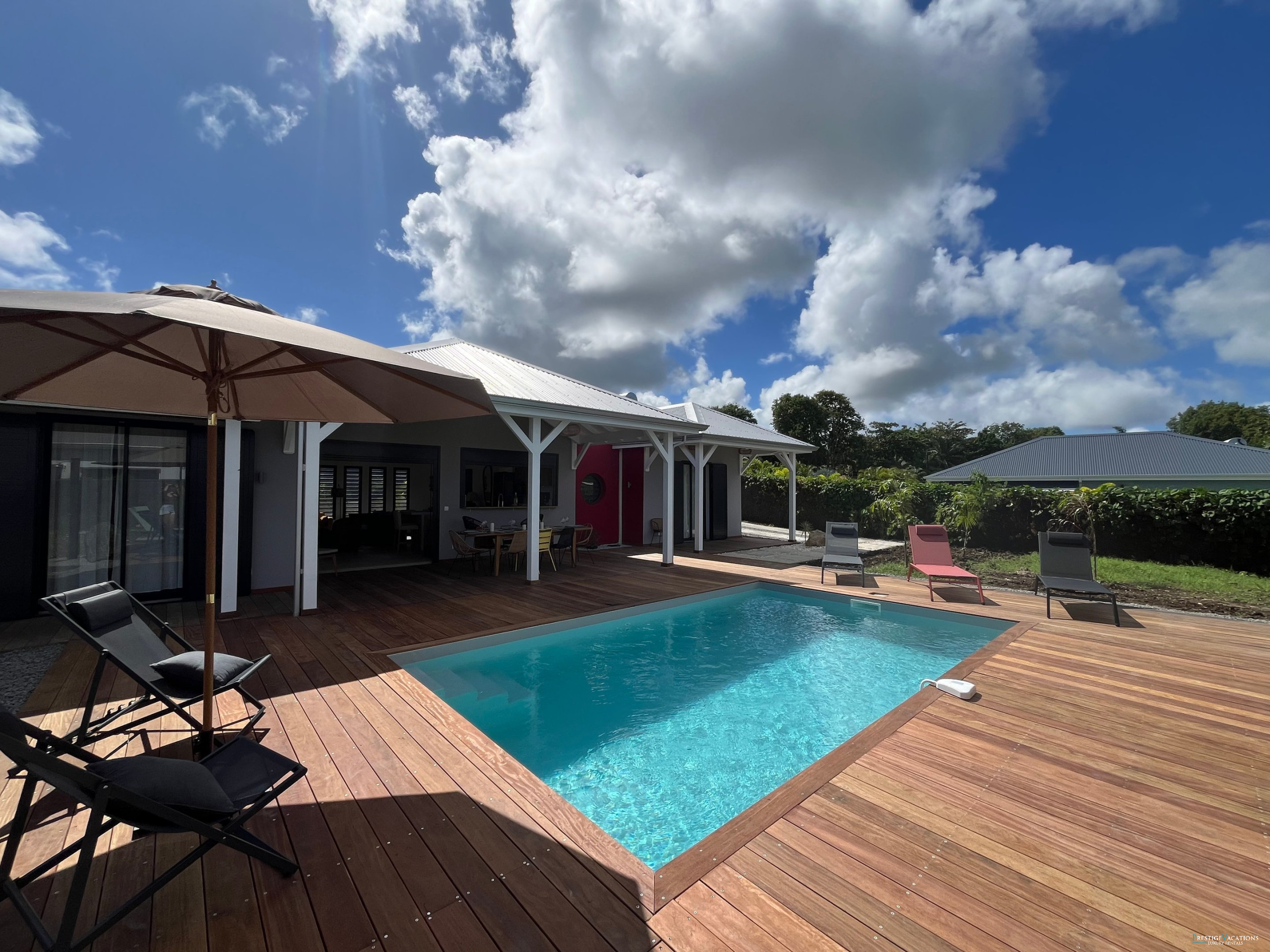Villa/Dettached house in Saint-François - Abawak ****