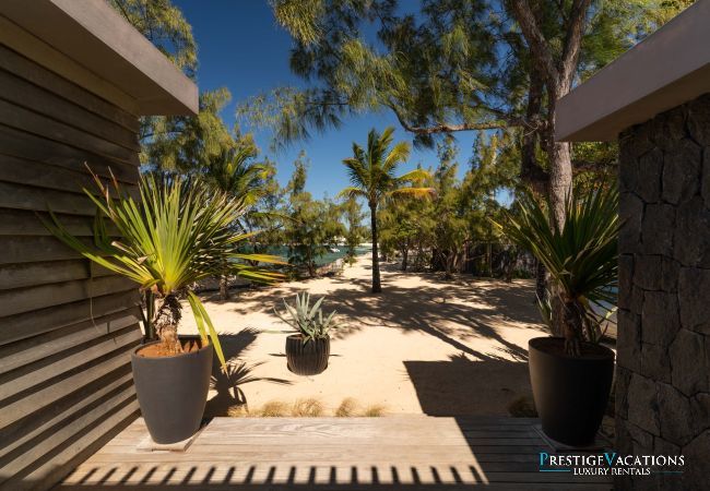 Villa in Roches Noires - Lilot