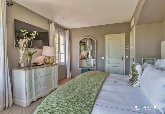 Villa in Saint-Tropez - Pearl St Tropez *****
