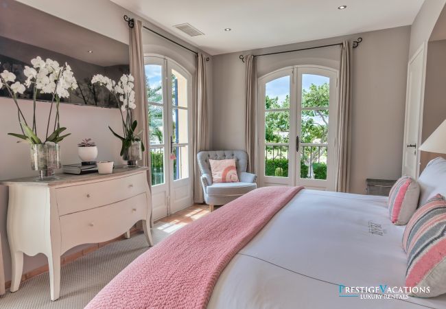 Villa in Saint-Tropez - Pearl St Tropez *****