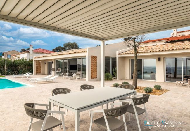 Villa in Saint-Aygulf - Ibaia *****