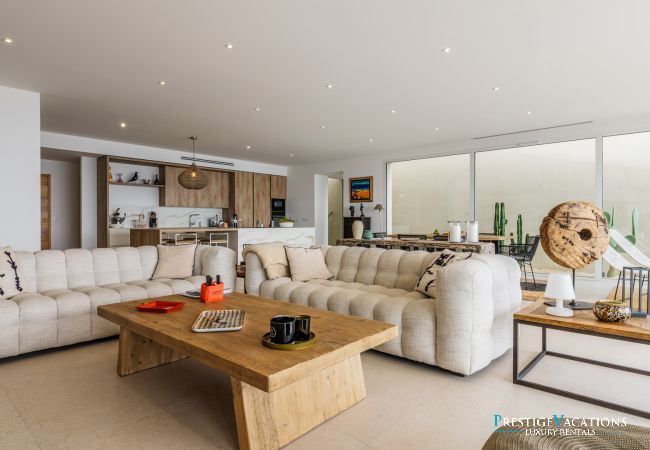 Villa in Saint-Aygulf - Ibaia *****
