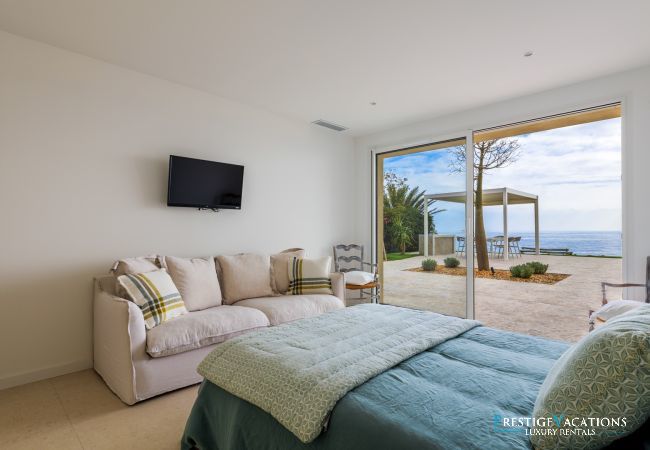 Villa in Saint-Aygulf - Ibaia *****