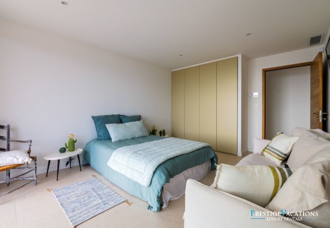 Villa in Saint-Aygulf - Ibaia *****