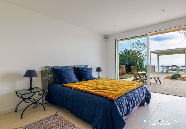 Villa in Saint-Aygulf - Ibaia *****