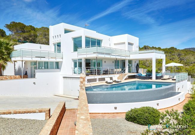Villa in Ibiza - Andrey