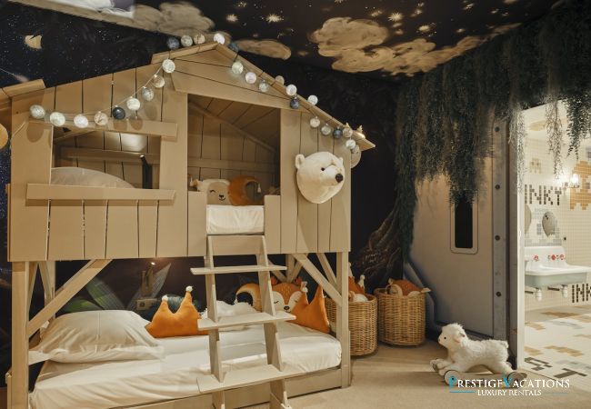 Chalet in Val-d´Isère - Alpine Haven