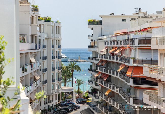 Apartment in Cannes - Martinez