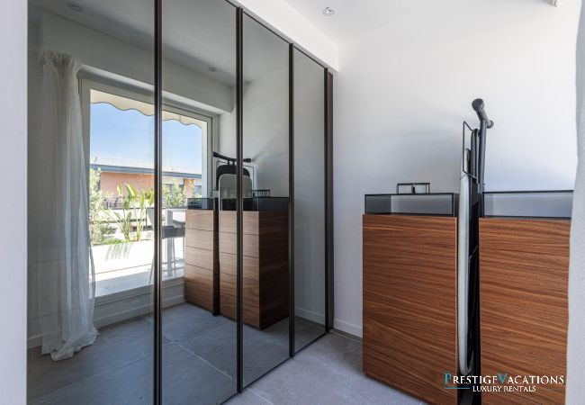 Apartment in Cannes - Martinez
