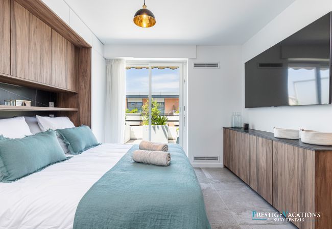Apartment in Cannes - Martinez