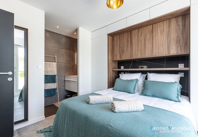 Apartment in Cannes - Martinez