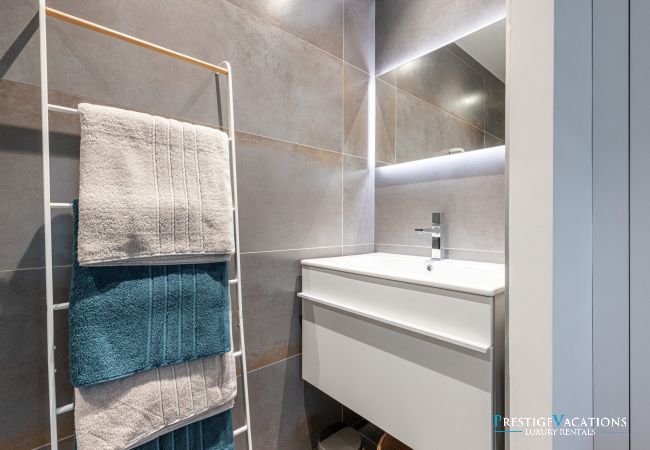 Apartment in Cannes - Martinez
