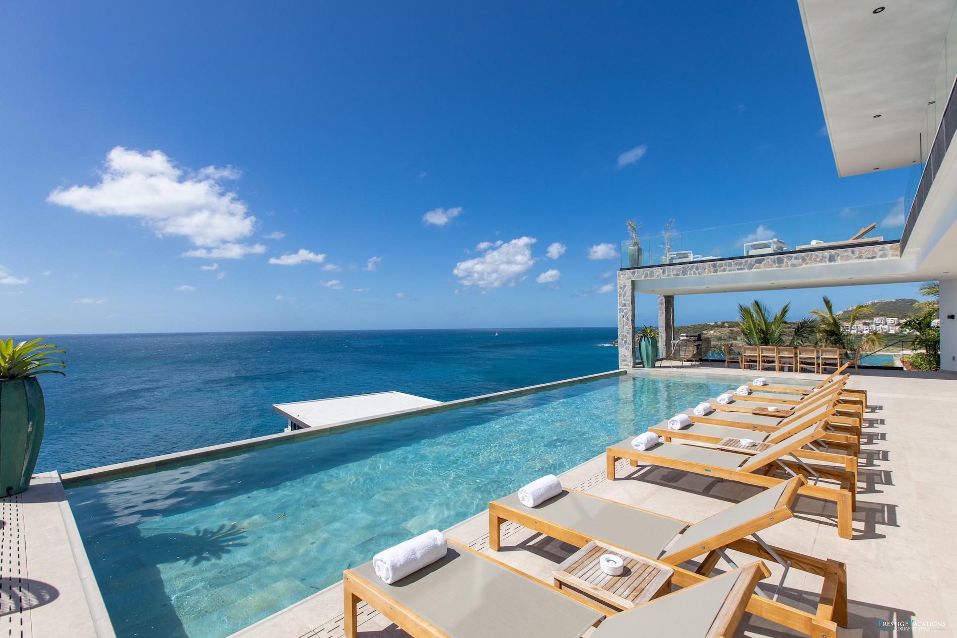 Villa/Dettached house in Terres Basses - Aqua Dream