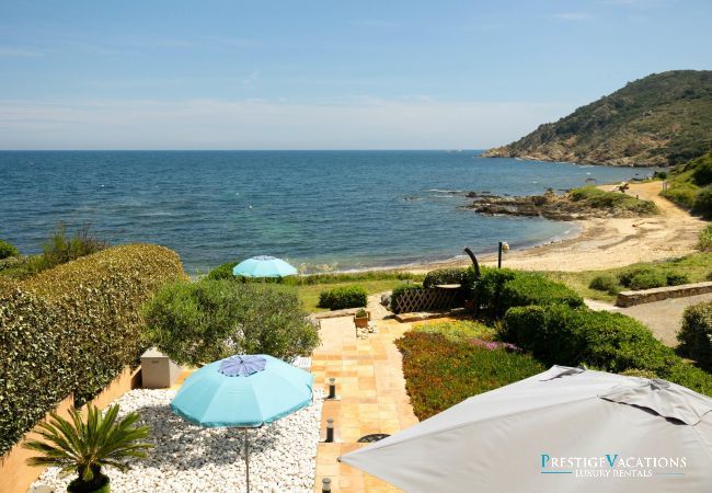 Villa in Ramatuelle - Sand