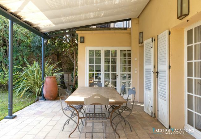 Villa in Saint-Tropez - Janezia