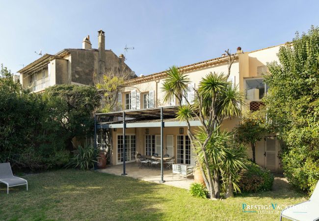 Villa in Saint-Tropez - Janezia