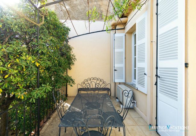 Villa in Saint-Tropez - Janezia