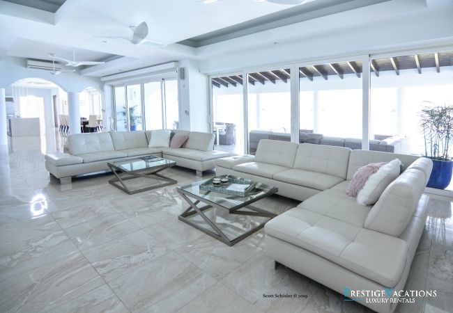 Villa in Simpson Bay - Amalia