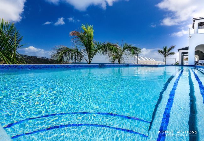 Villa in Simpson Bay - Amalia