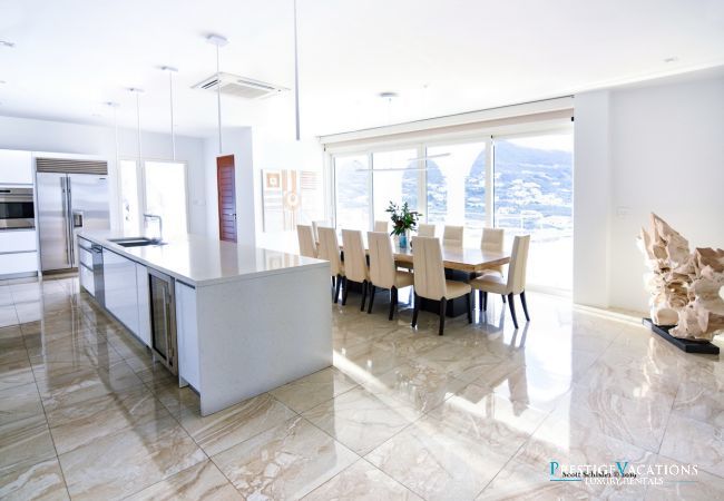 Villa in Simpson Bay - Amalia