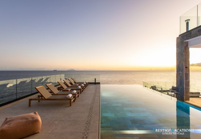 Villa in Terres Basses - Aqua Vista