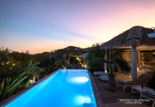 Villa in Terres Basses - Bahia Blue