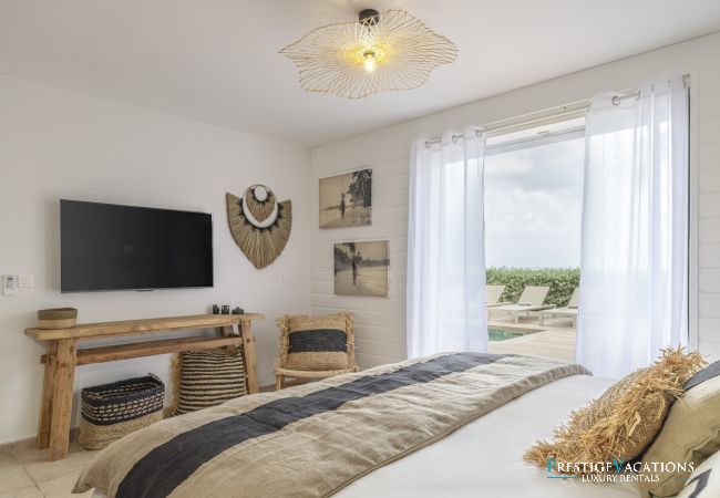 Villa in Happy Bay - Be Happy