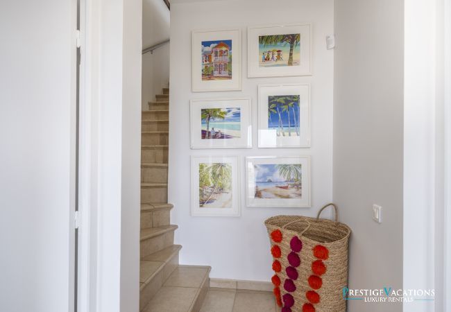 Villa in Happy Bay - Be Happy