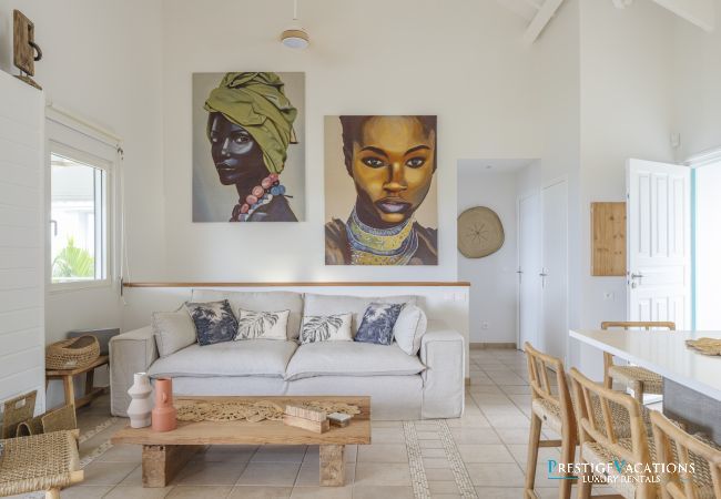 Villa in Happy Bay - Be Happy