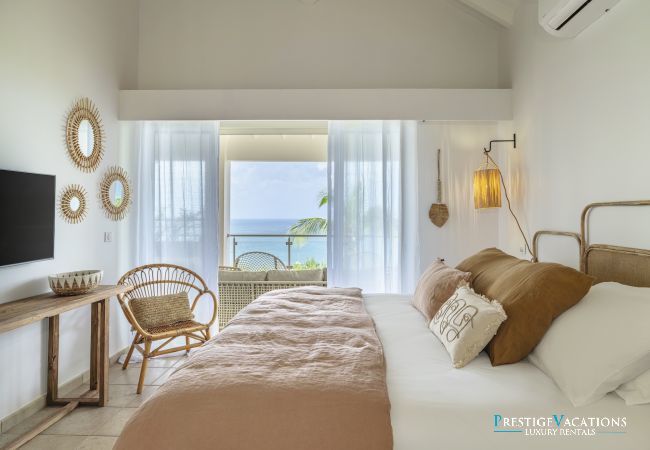 Villa in Happy Bay - Be Happy